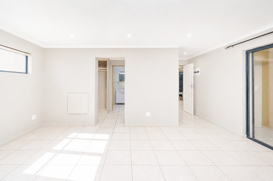 3 Bedroom Property for Sale in Magalies Golf Estate North West